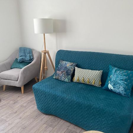 Petite Maison En Auvergne Giat 外观 照片
